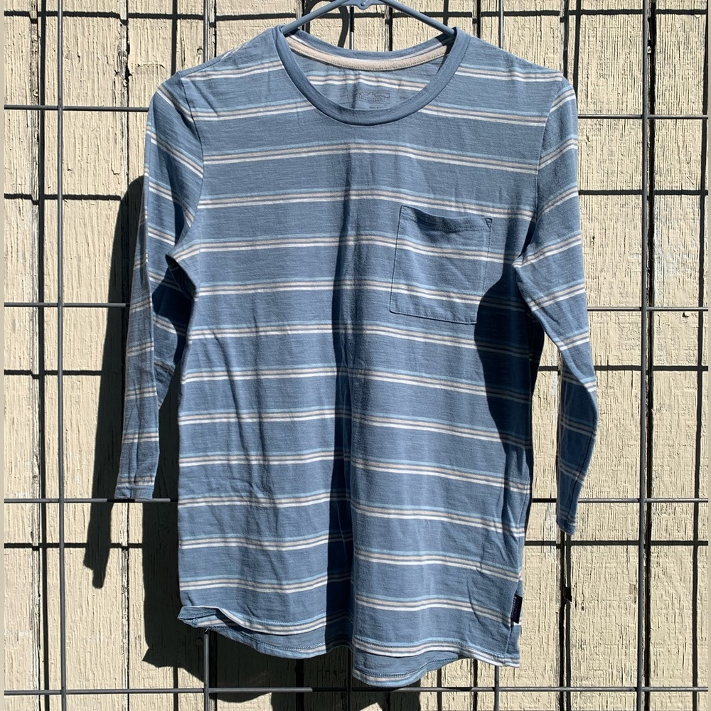 Patagonia- Women’s 3/4 sleeve cotton-tee, size Small